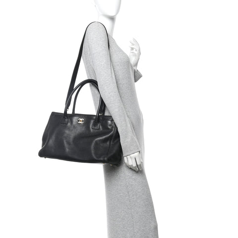 Calfskin Cerf Executive Shopper Tote Black