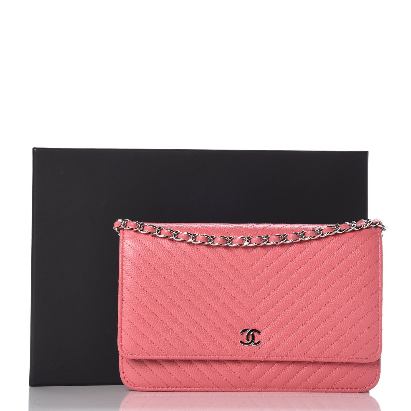 Caviar Chevron Quilted Wallet On Chain WOC Pink