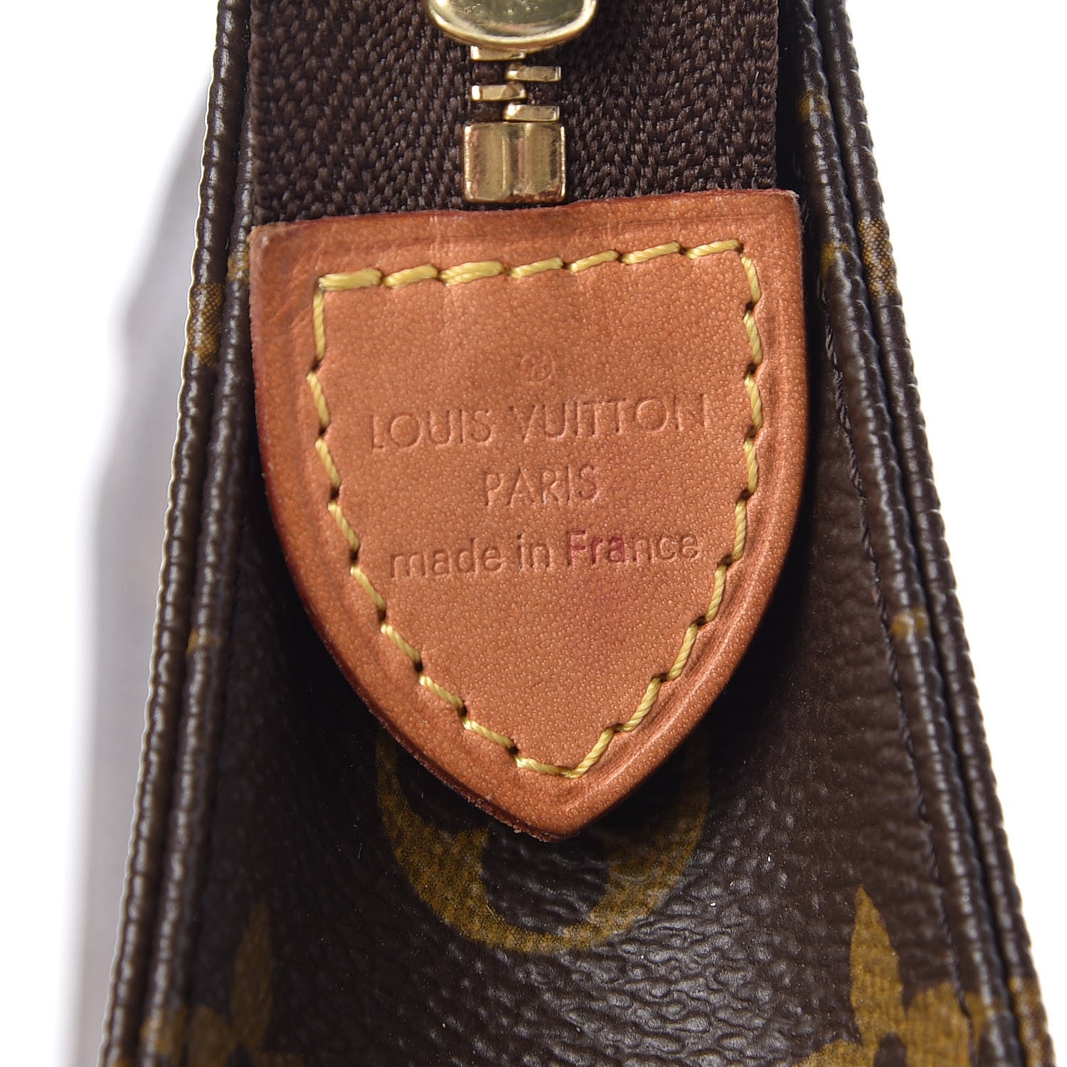 Louis Vuitton Monogram Toiletry Pouch 19 6 of 9