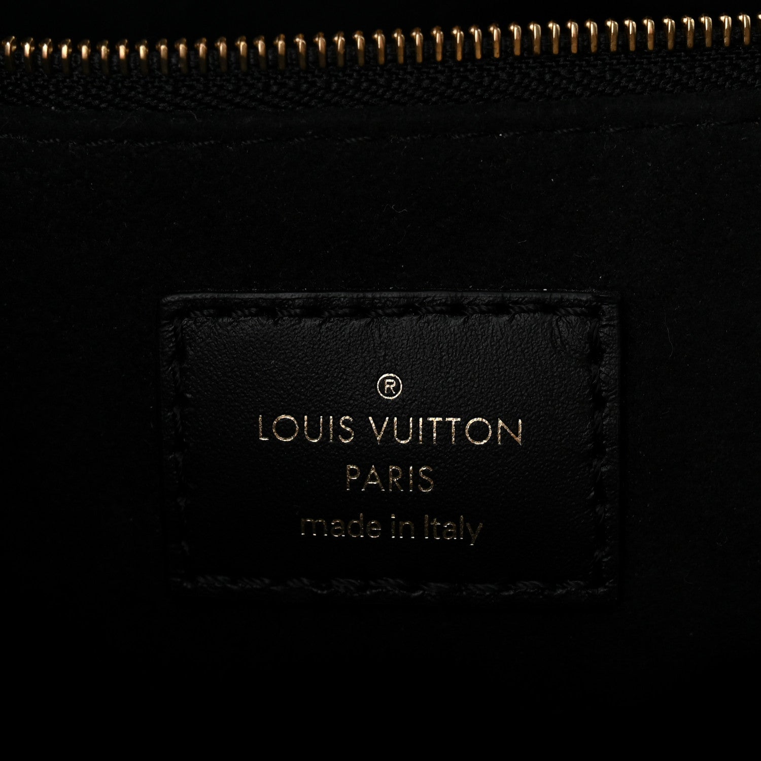 Louis Vuitton Empreinte Monogram Giant Onthego PM Black 6 of 9
