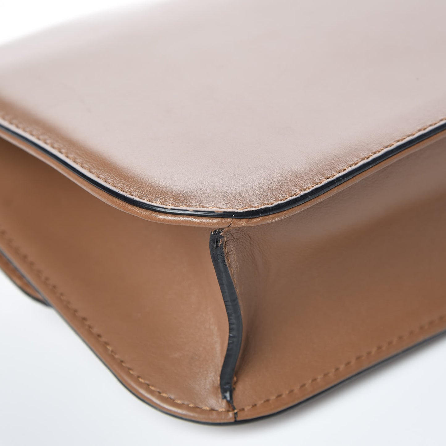 Vitello Medium Glam Lock Rockstud Flap Nocciola