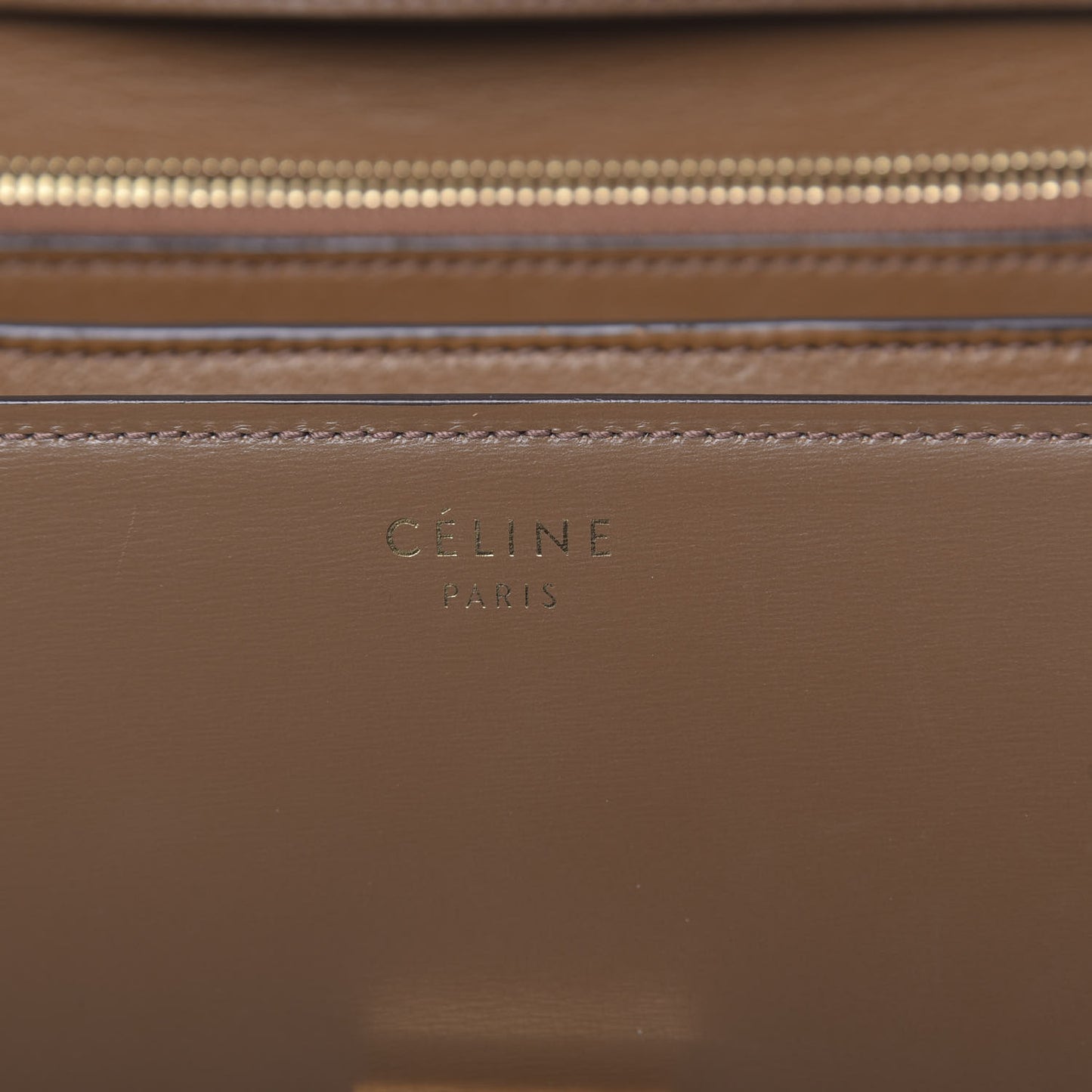 Box Calfskin Medium Classic Box Flap Bag Camel