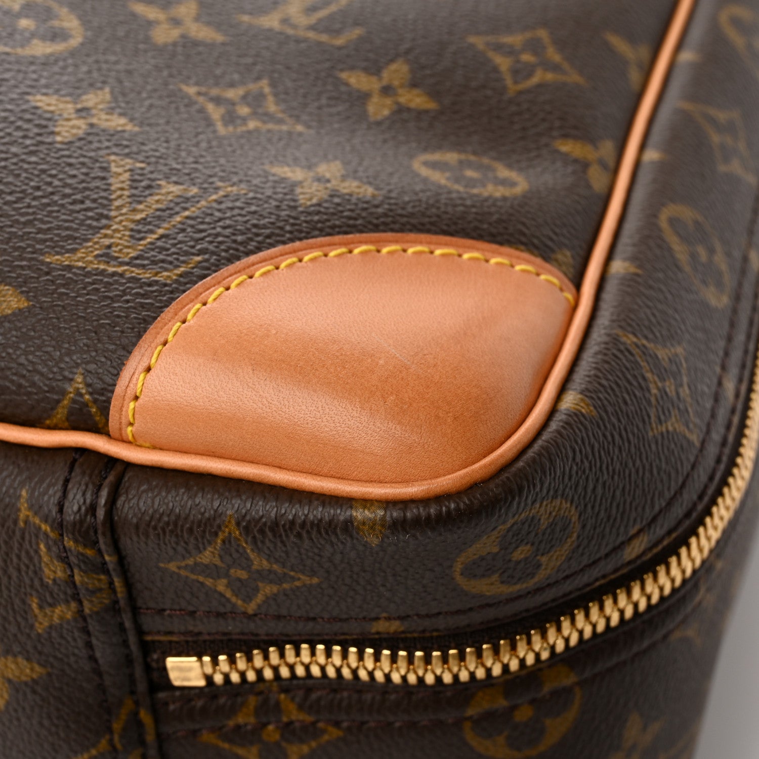 Louis Vuitton Monogram Sirius 45 11 of 13