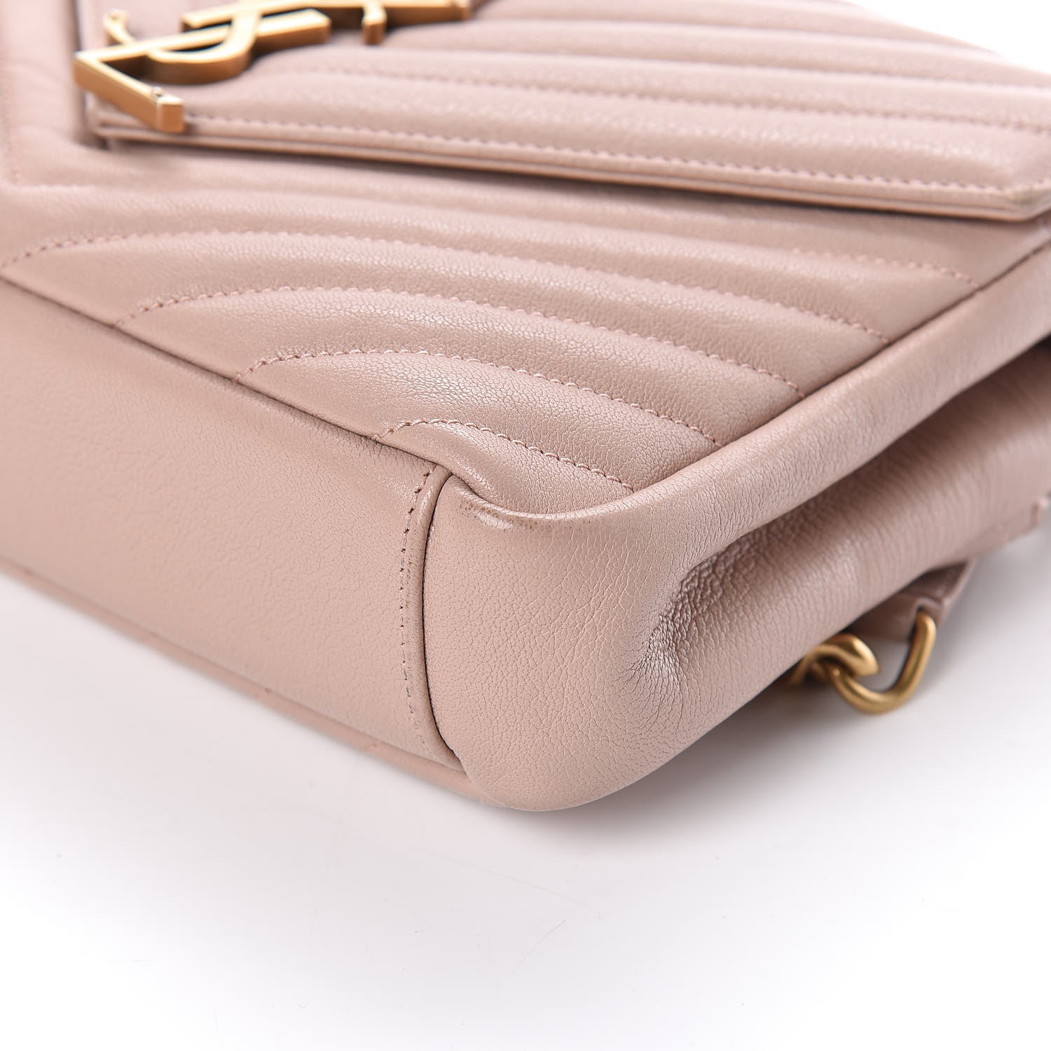 Saint Laurent Sheepskin Matelasse Chevron Monogram Medium College Bag Fard 10 of 14
