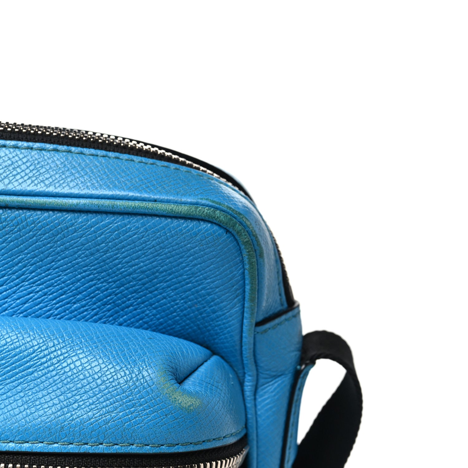 Louis Vuitton Taigarama Outdoor Messenger Blue Lagoon 10 of 11