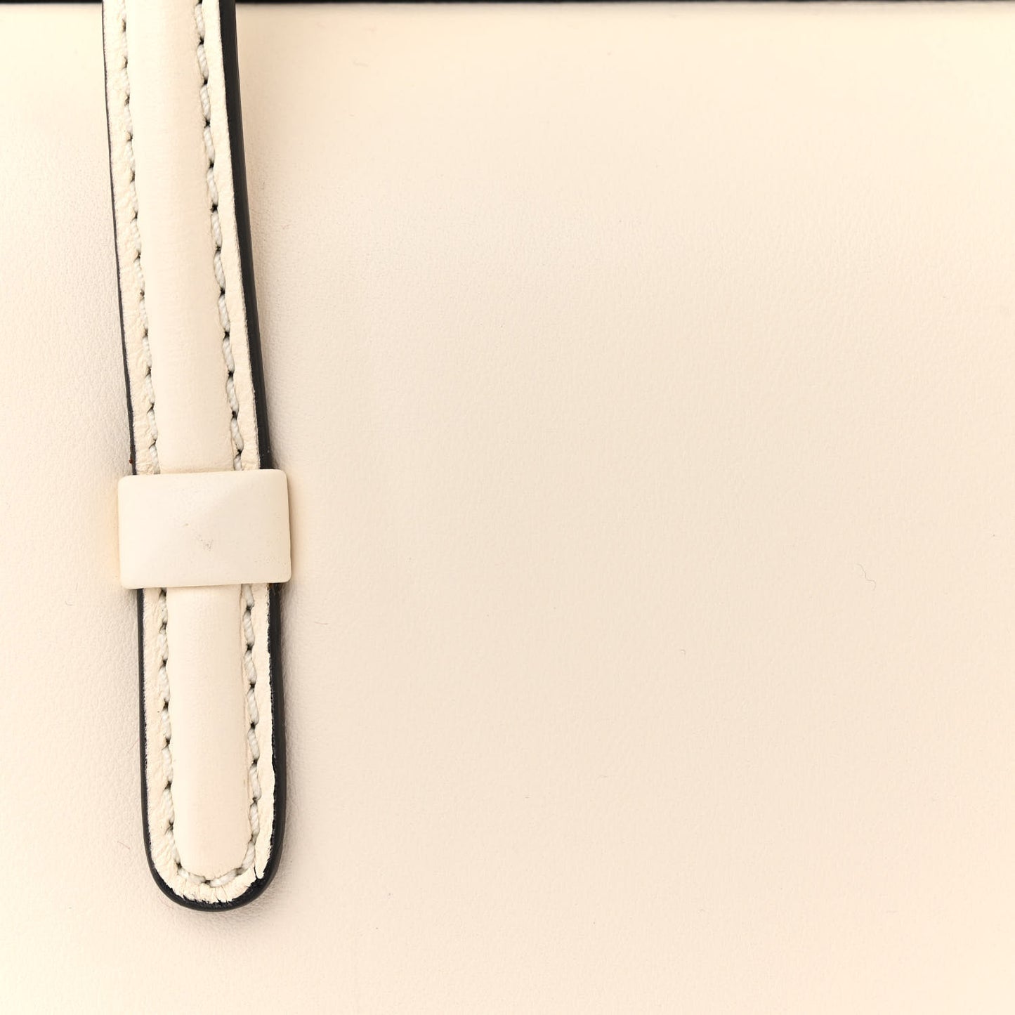 Vitello Rockstud Tote Ivory