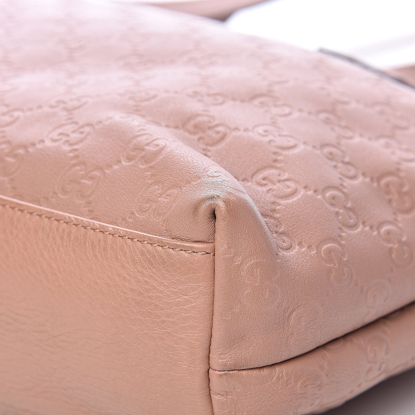 Guccissima Medium Zippered Shopping Tote Rose Beige