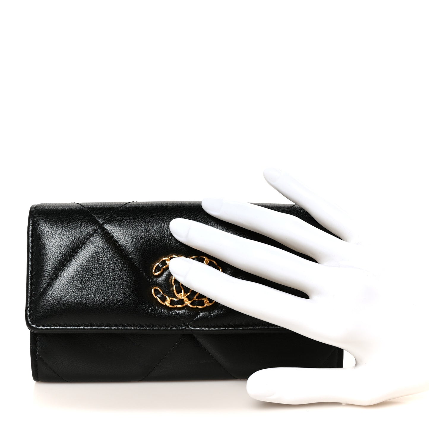 Lambskin Quilted Chanel 19 Flap Wallet Black