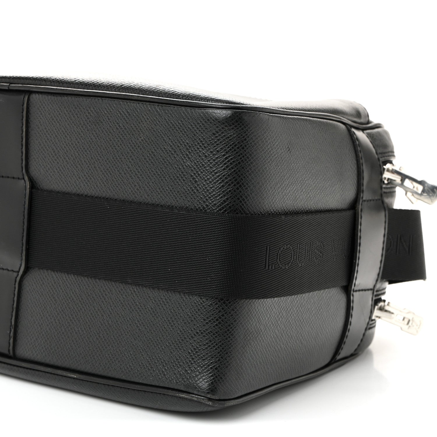 Louis Vuitton Taiga Reporter Messenger Ardoise 9 of 9