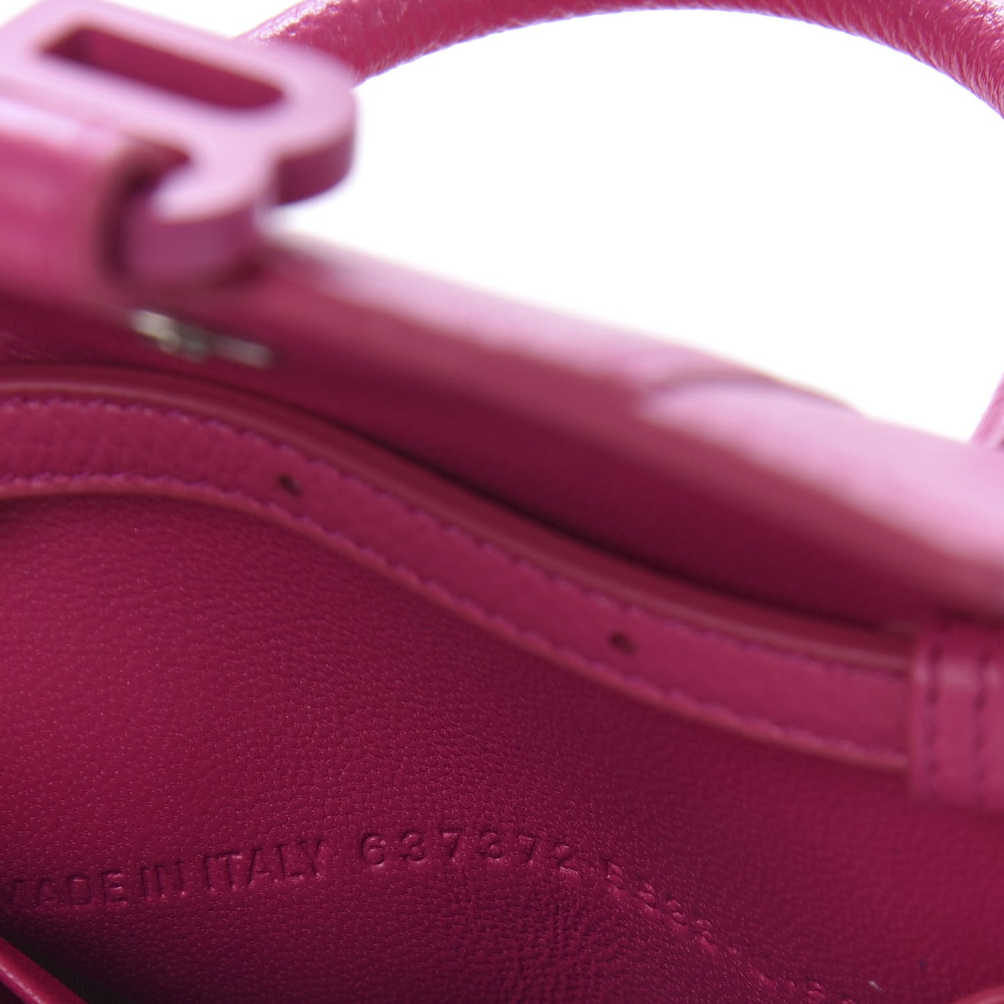 Grained Calfskin Tonal B Hourglass Top Handle Bag Mini Fuchsia