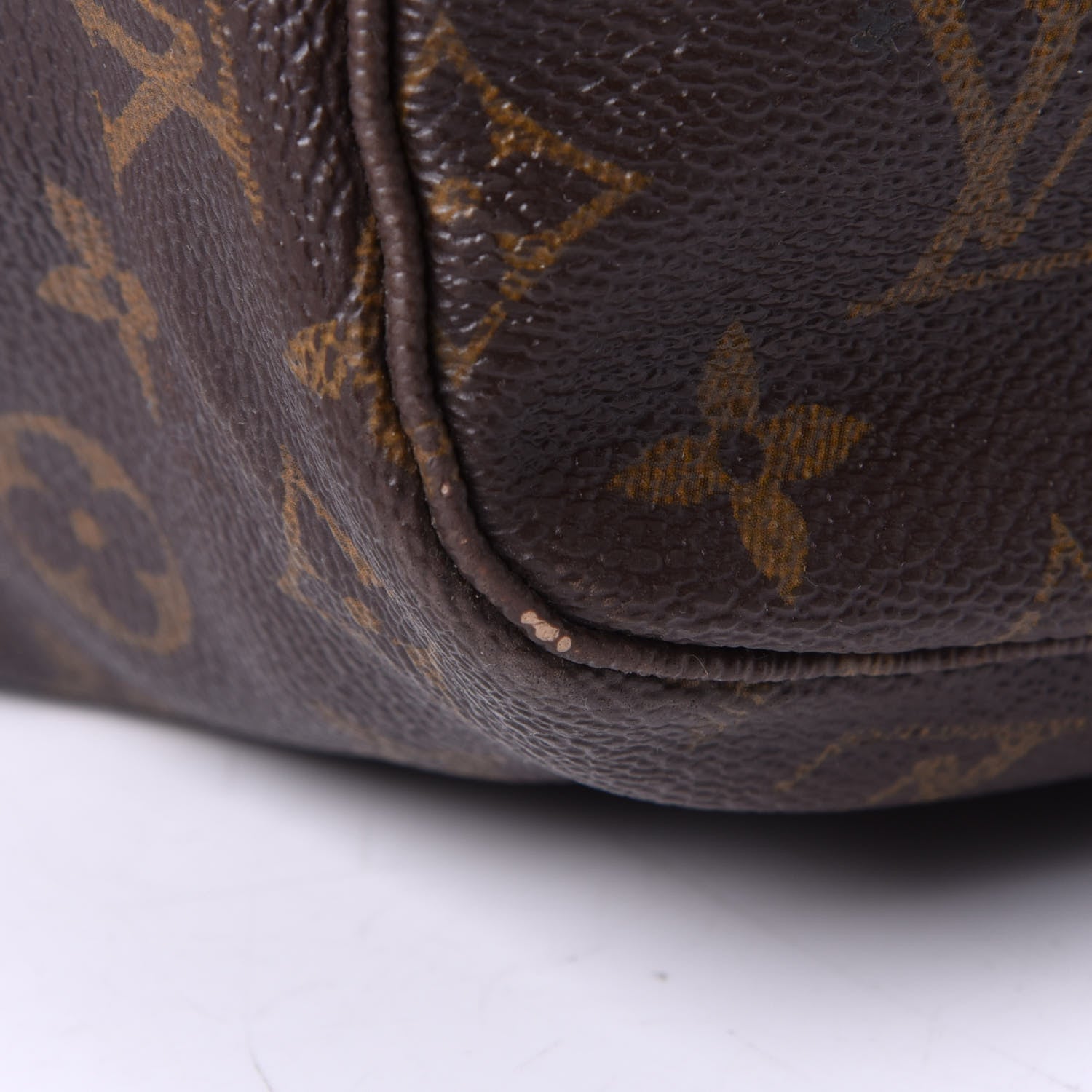 Louis Vuitton Monogram Neverfull MM 6 of 7
