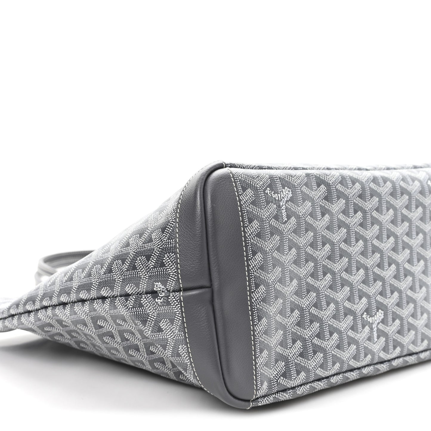 Goyardine Artois MM Grey