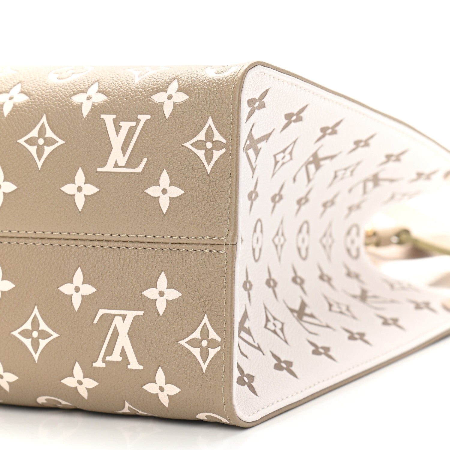 Louis Vuitton Empreinte Monogram Spring In The City Onthego MM Kaki Beige Cream 9 of 9