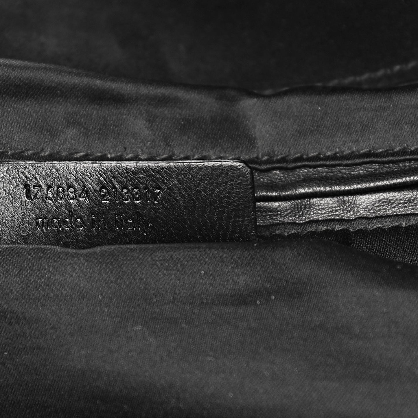 Patent Medium Downtown Black