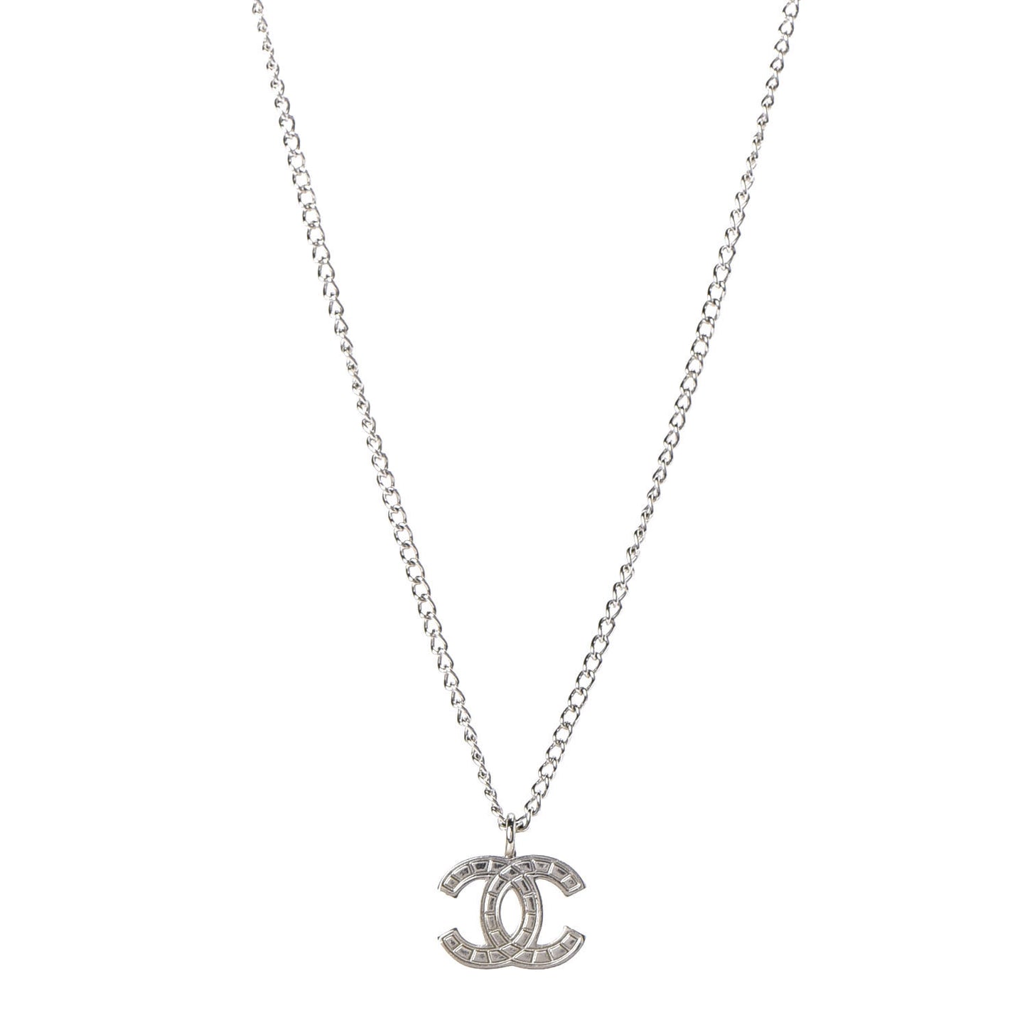 CC Pendant Necklace Silver