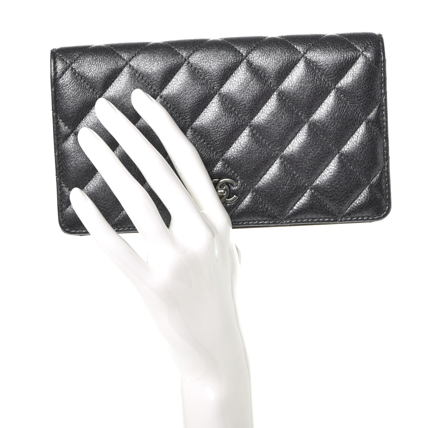 Chanel Metallic Calfskin Quilted Yen Wallet Charcoal 2 of 9