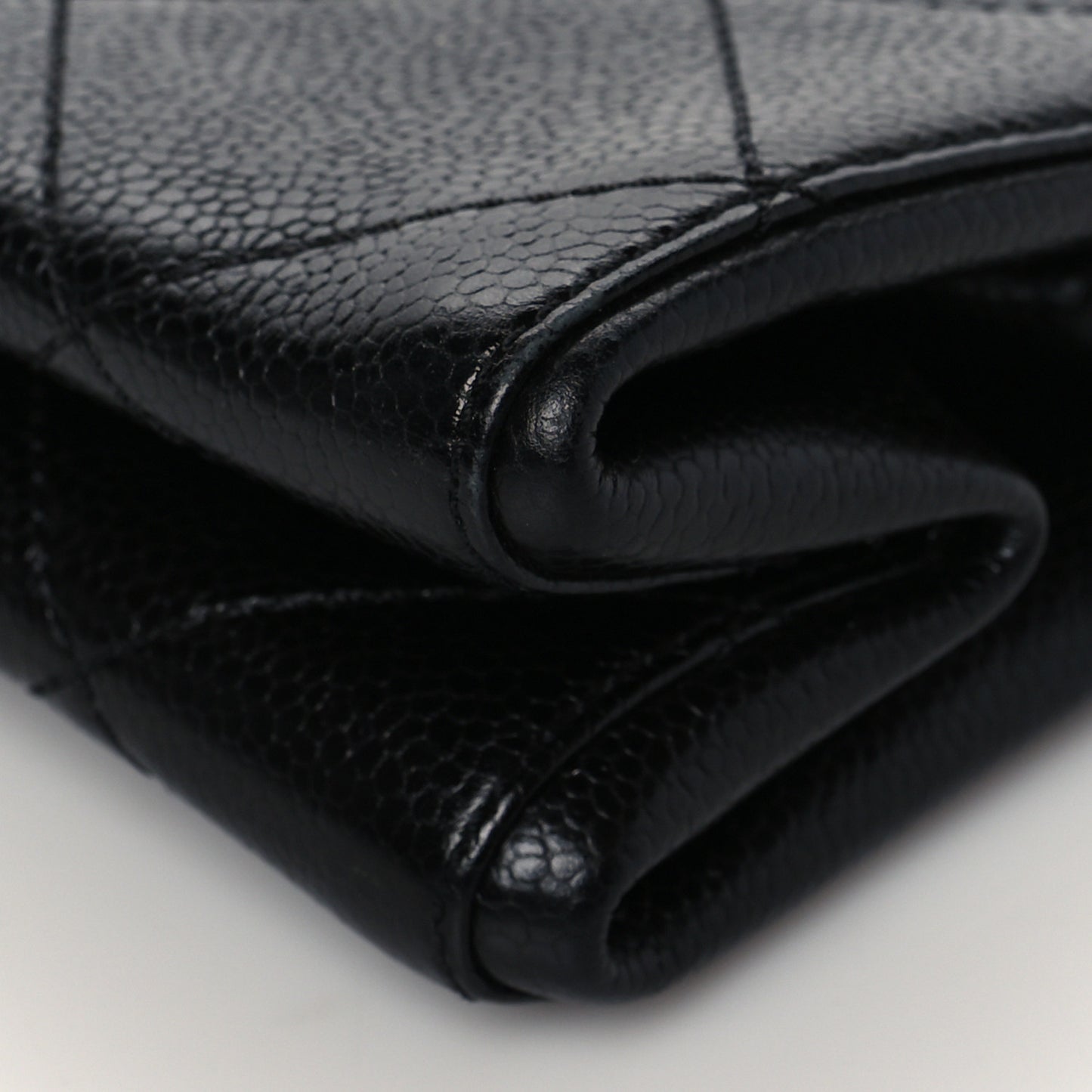Caviar Quilted Wood Handle Clutch Black