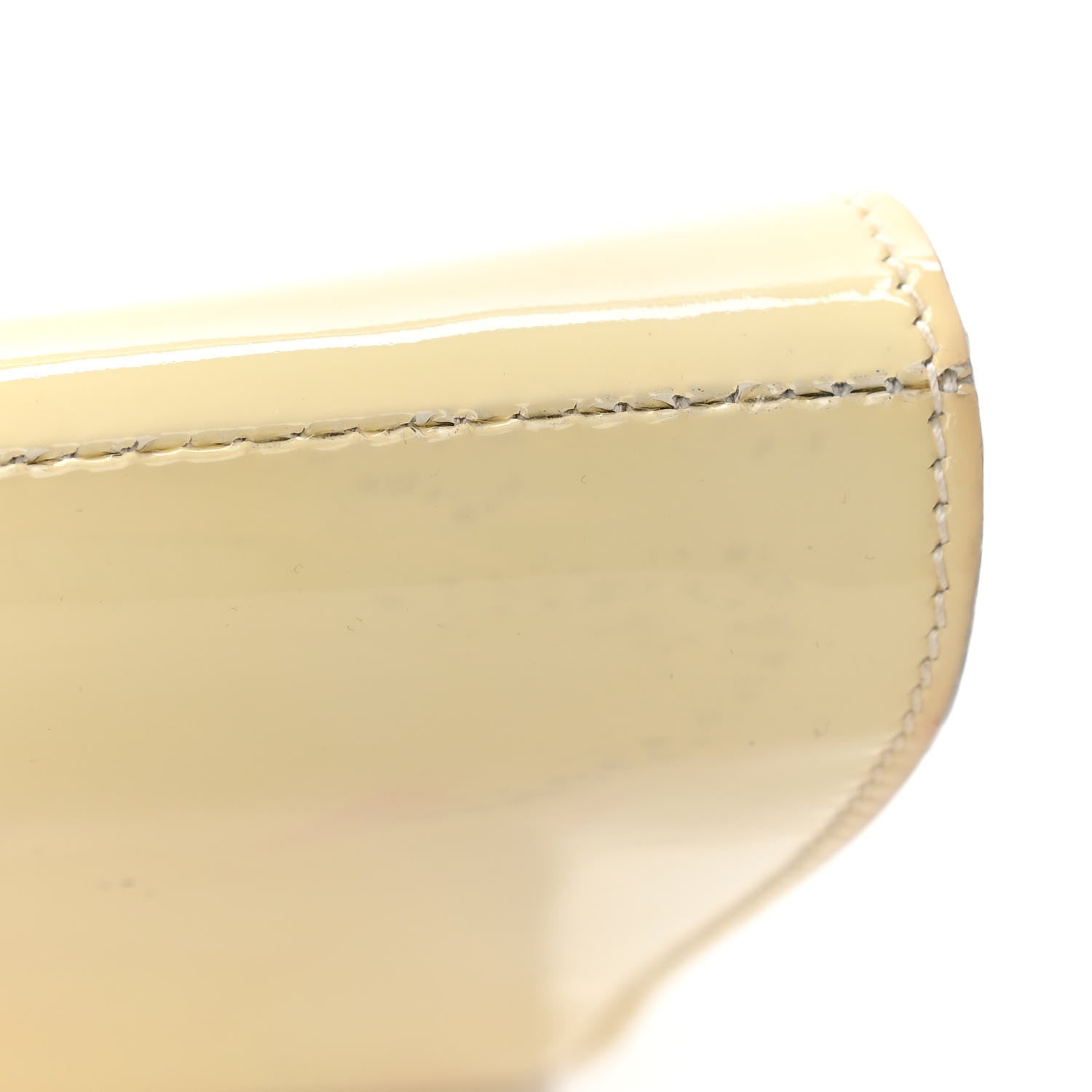 Saint Laurent Patent Calfskin Ombre Monogram Large Belle De Jour Clutch Ivory Black 8 of 14