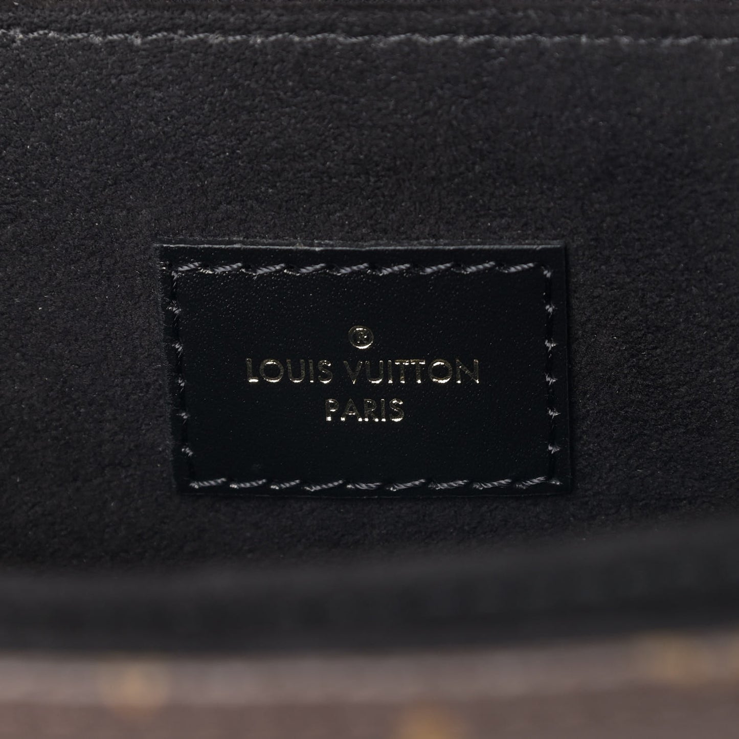 Reverse Monogram Pochette Metis