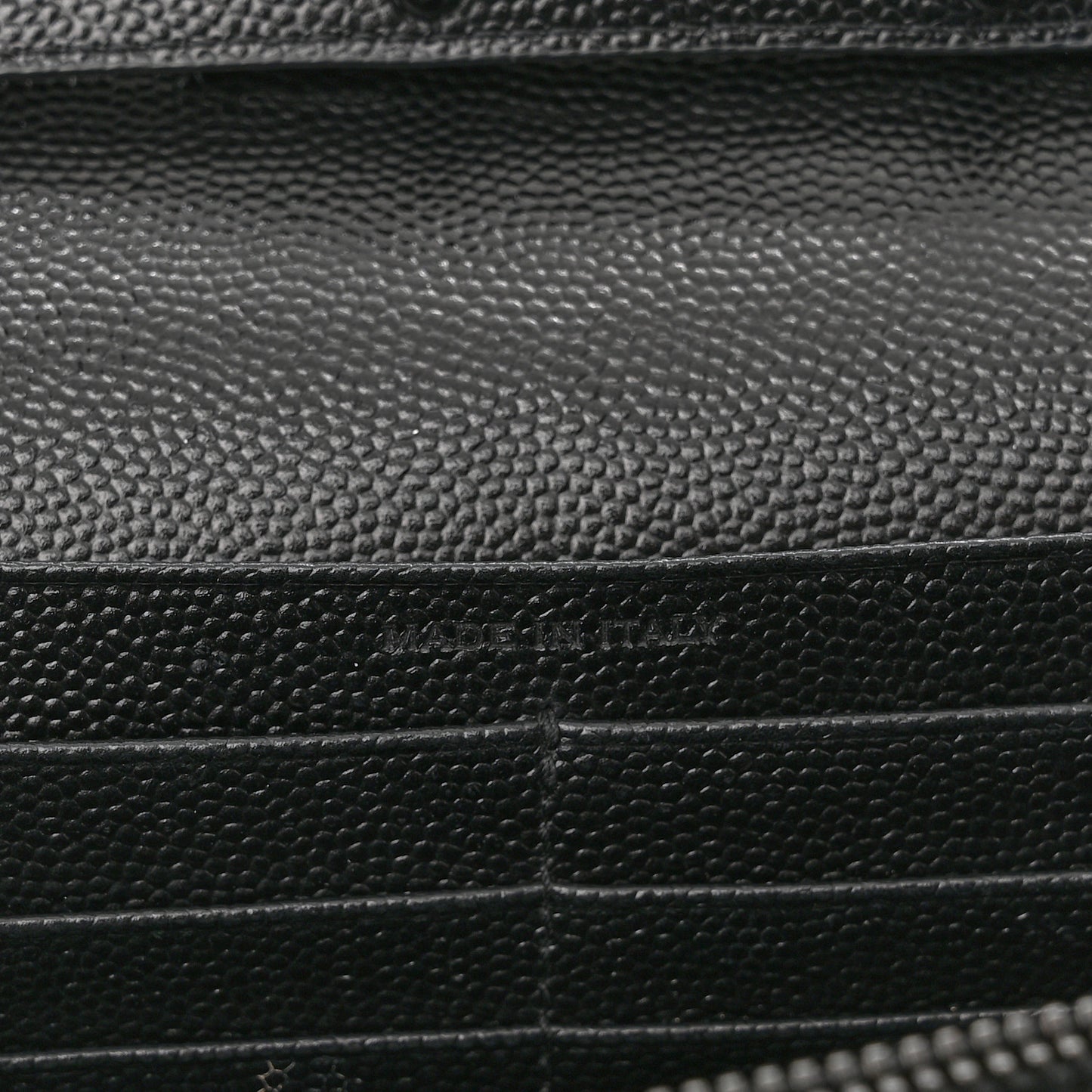 Grain De Poudre Matelasse Chevron Monogram Monochrome Chain Wallet Black