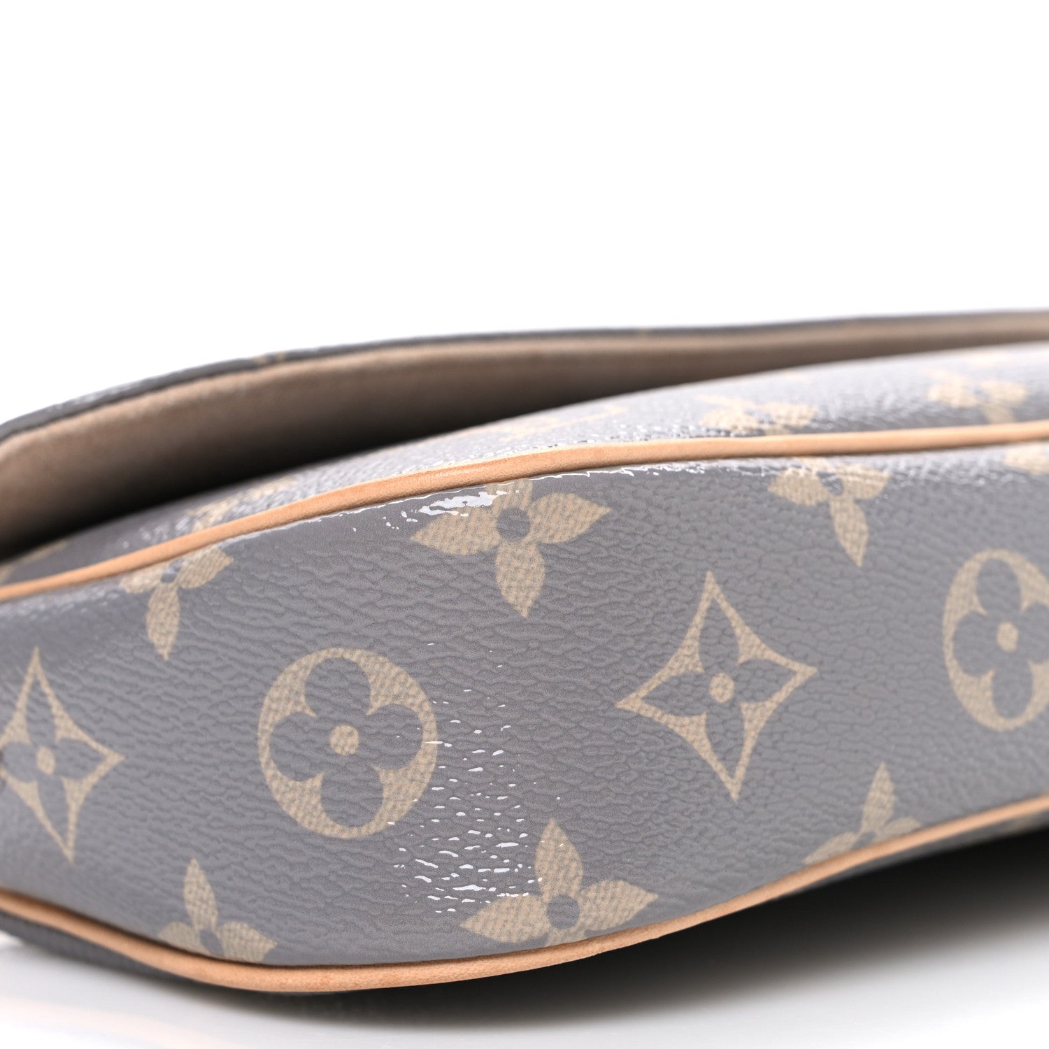 Louis Vuitton Monogram Ivy Wallet On Chain Trianon Gray 8 of 10