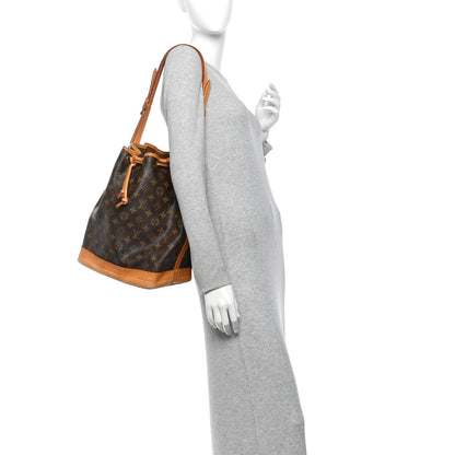 Louis Vuitton Monogram Noe 2 of 11