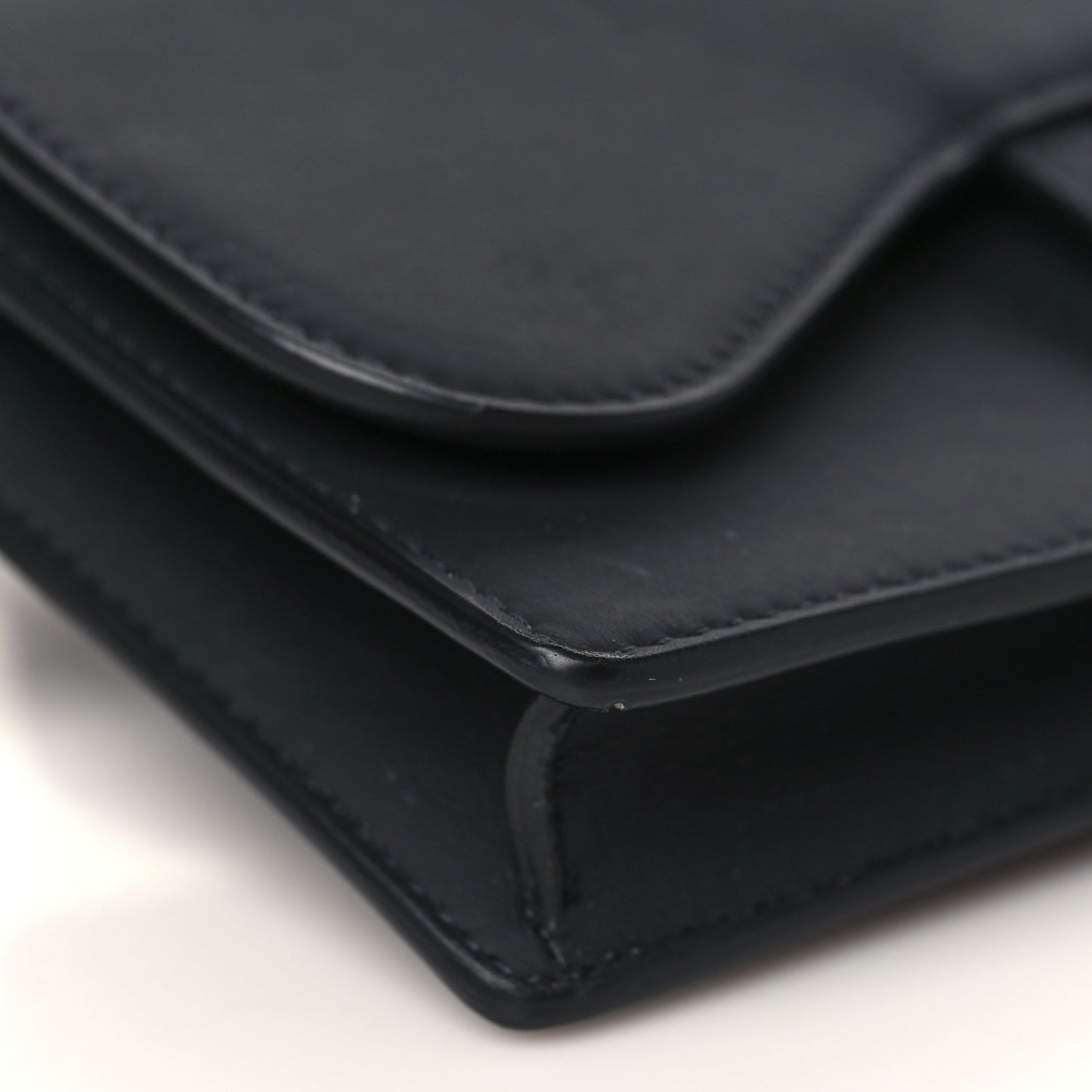 Ultra Matte Calfskin Saddle Belt Clutch Black
