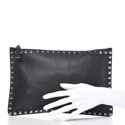 Valentino Garavani Pebbled Calfskin Large Rockstud Zip Pouch Black 2 of 7