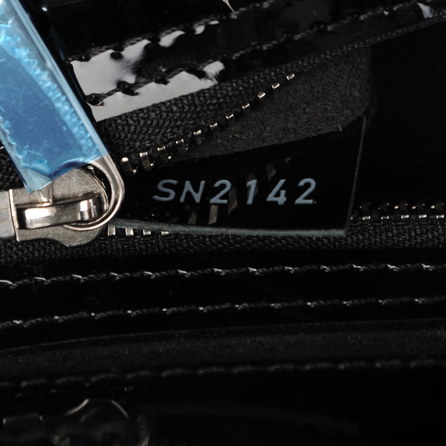 Louis Vuitton Electric Epi Mirabeau GM Black 7 of 7