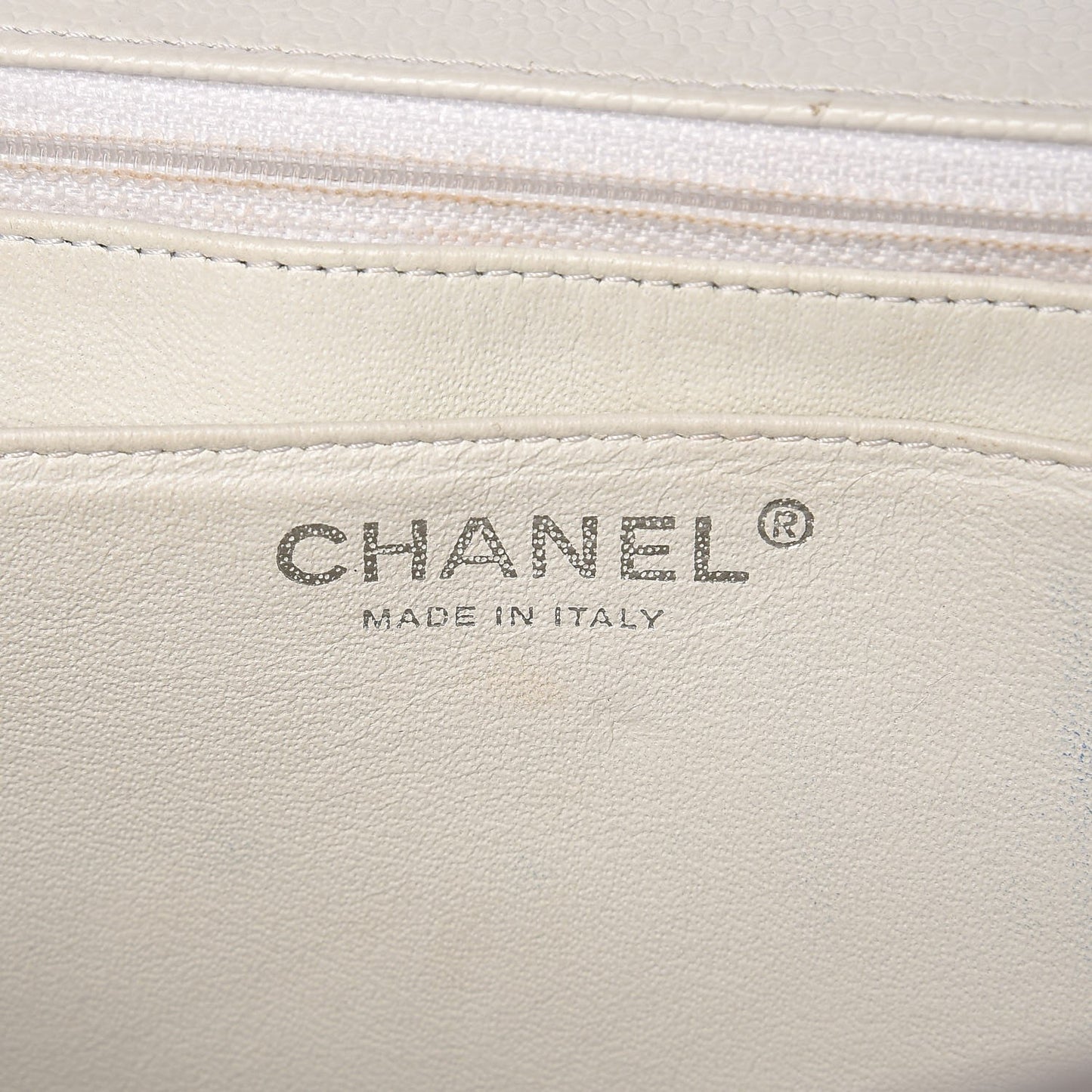 Caviar Quilted Maxi Single Flap White
