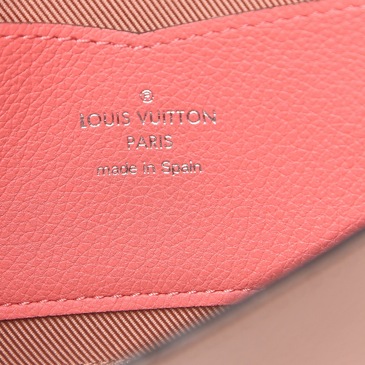 Calfskin Lockme II Wallet Blossom