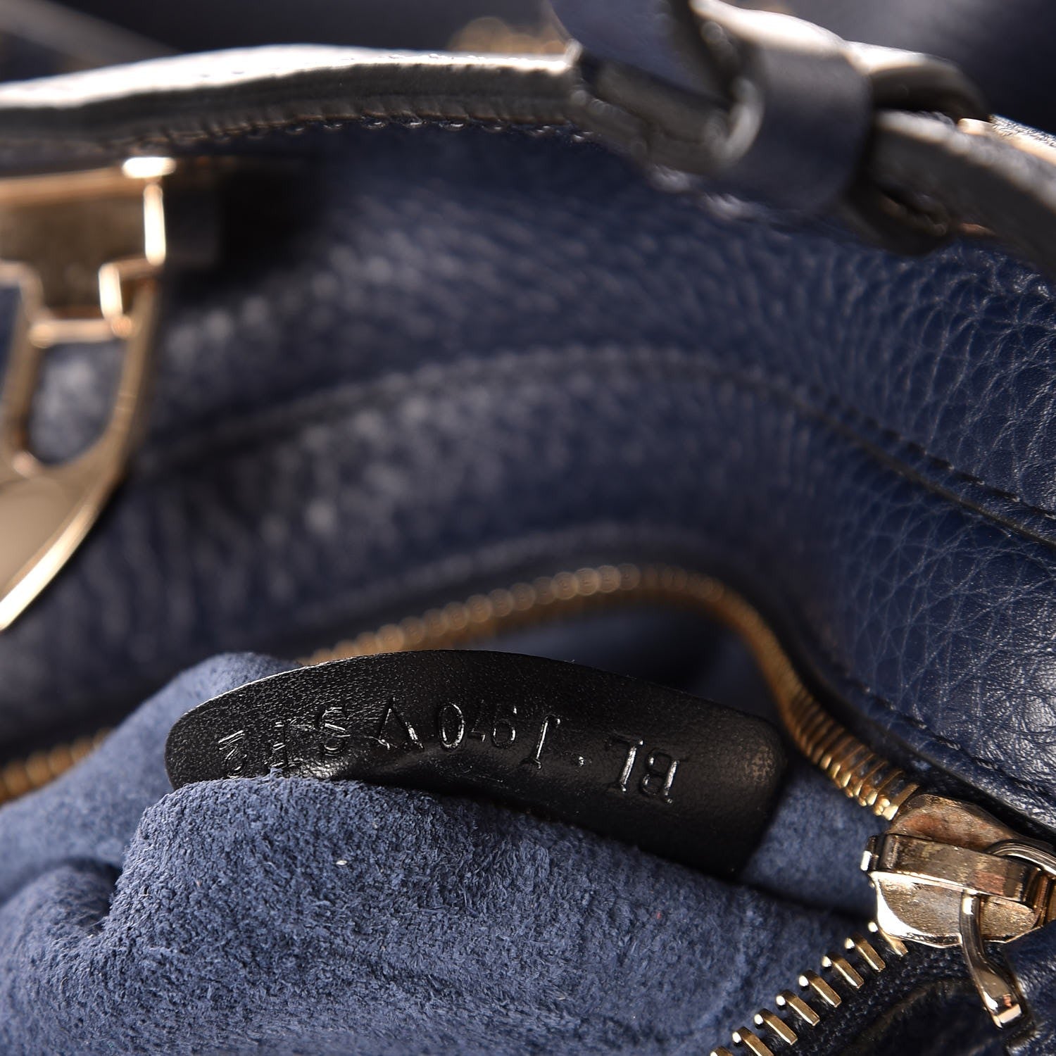 Valentino Garavani Pebbled Calfskin Medium Rockstud Tote Marine 7 of 7