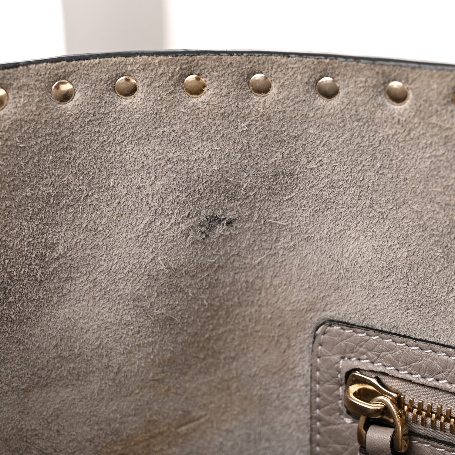 Valentino Garavani Grained Calfskin Rockstud Shoulder Tote Perla 12 of 24