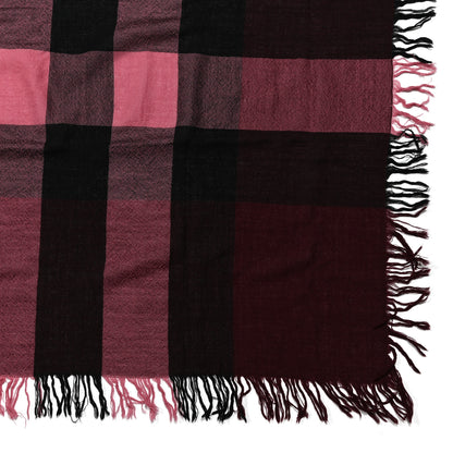Burberry Merino Wool House Check Scarf 4 of 4
