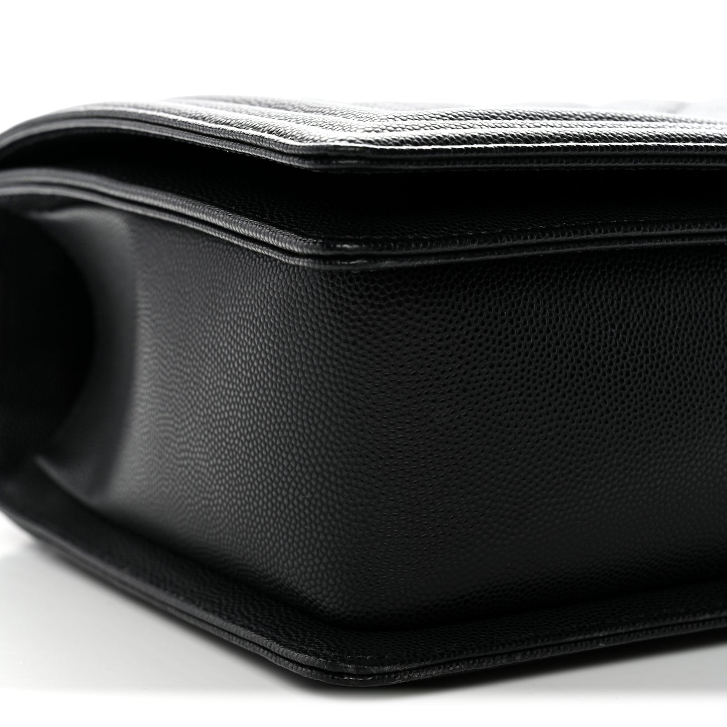 Caviar Quilted New Medium Boy Flap Black