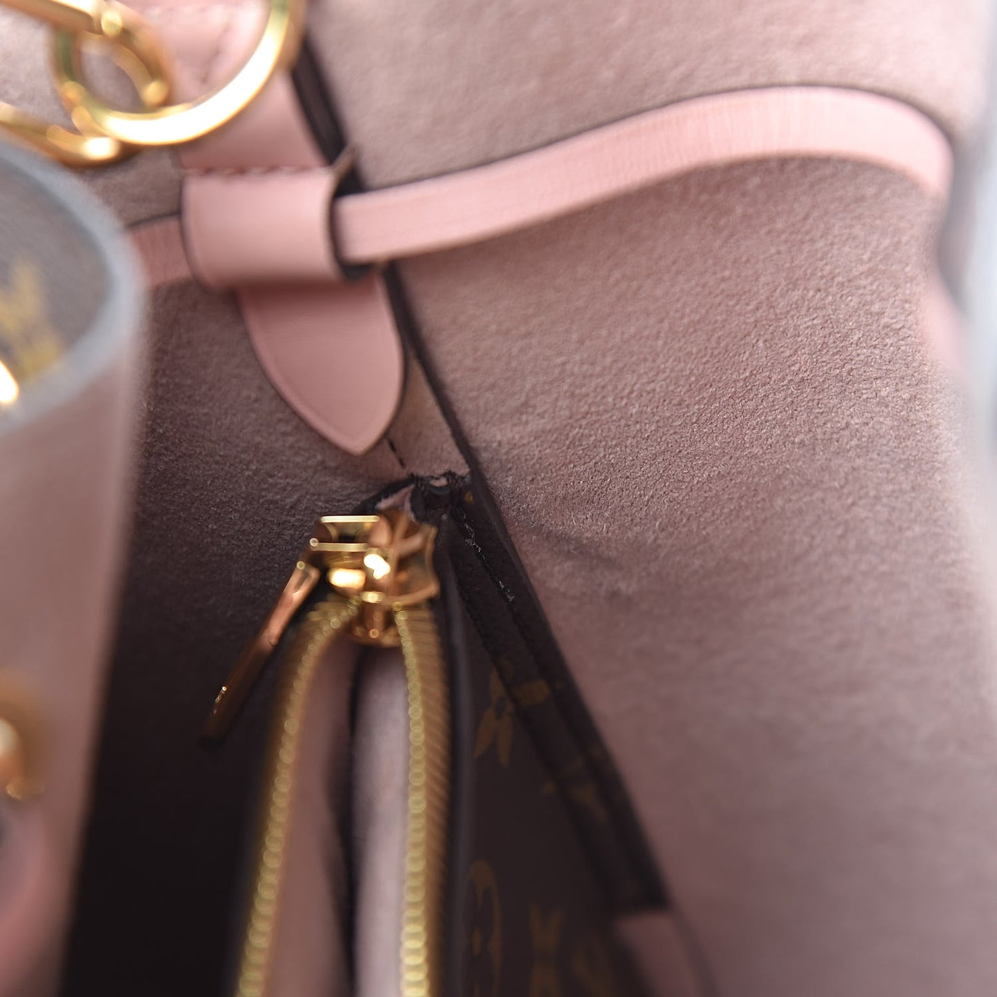 Monogram Neonoe MM Rose Poudre