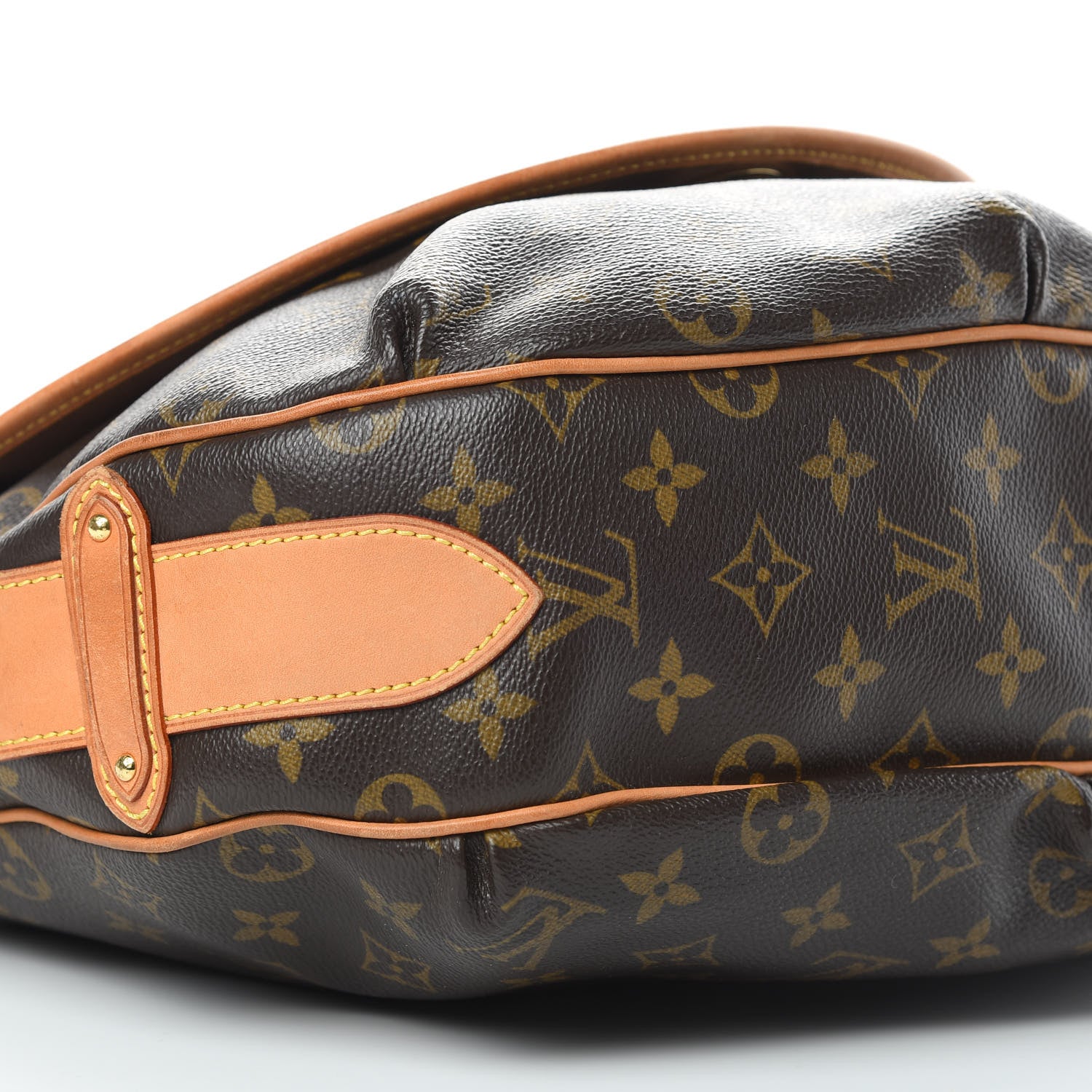 Louis Vuitton Monogram Tulum GM 9 of 16