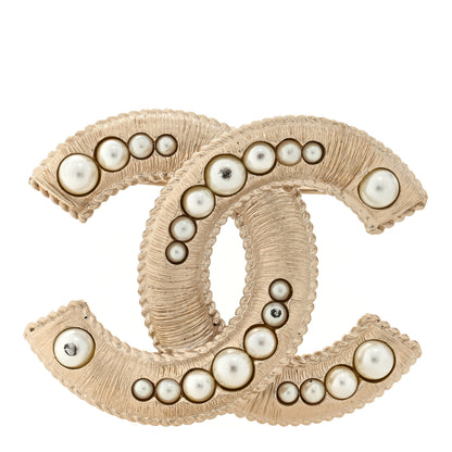 Chanel Pearl CC Brooch Light Gold 1 of 3