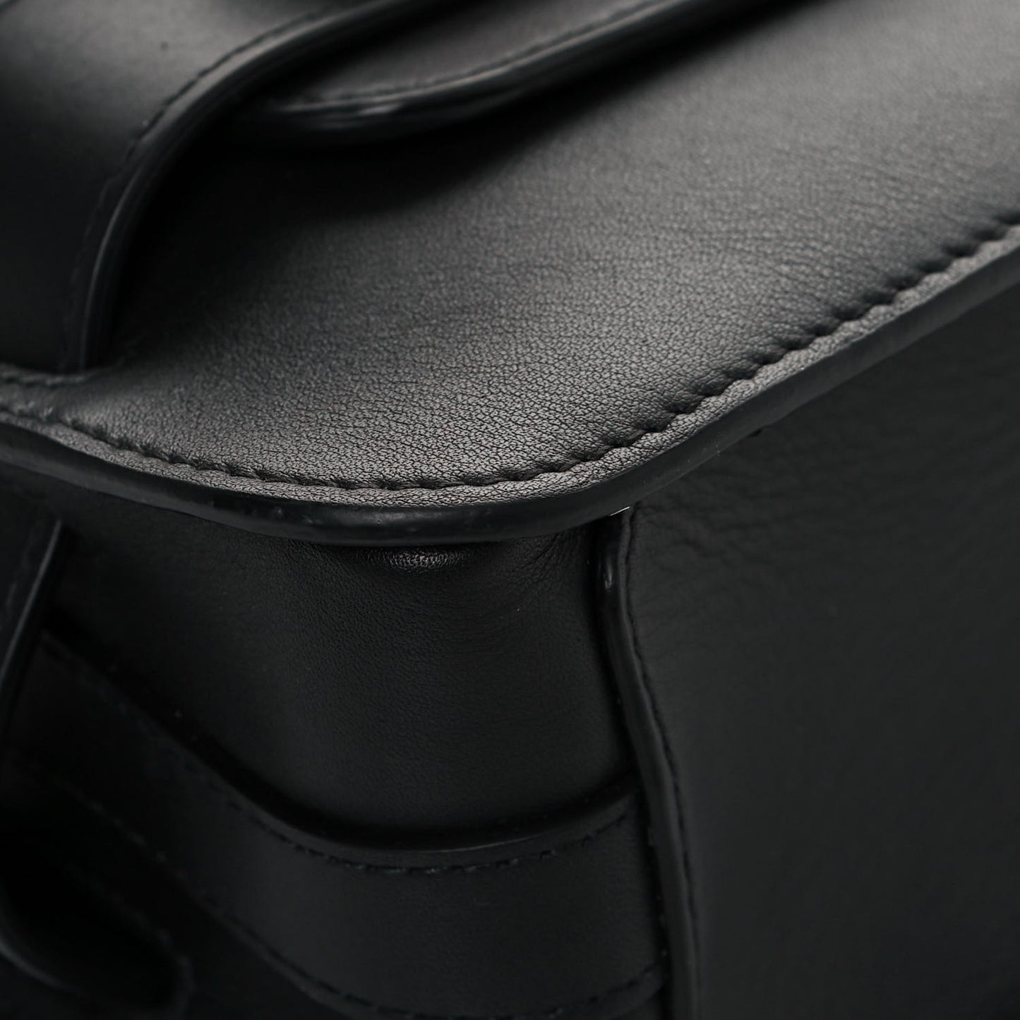 Smooth Calfskin Mini PS11 Classic Shoulder Bag Black