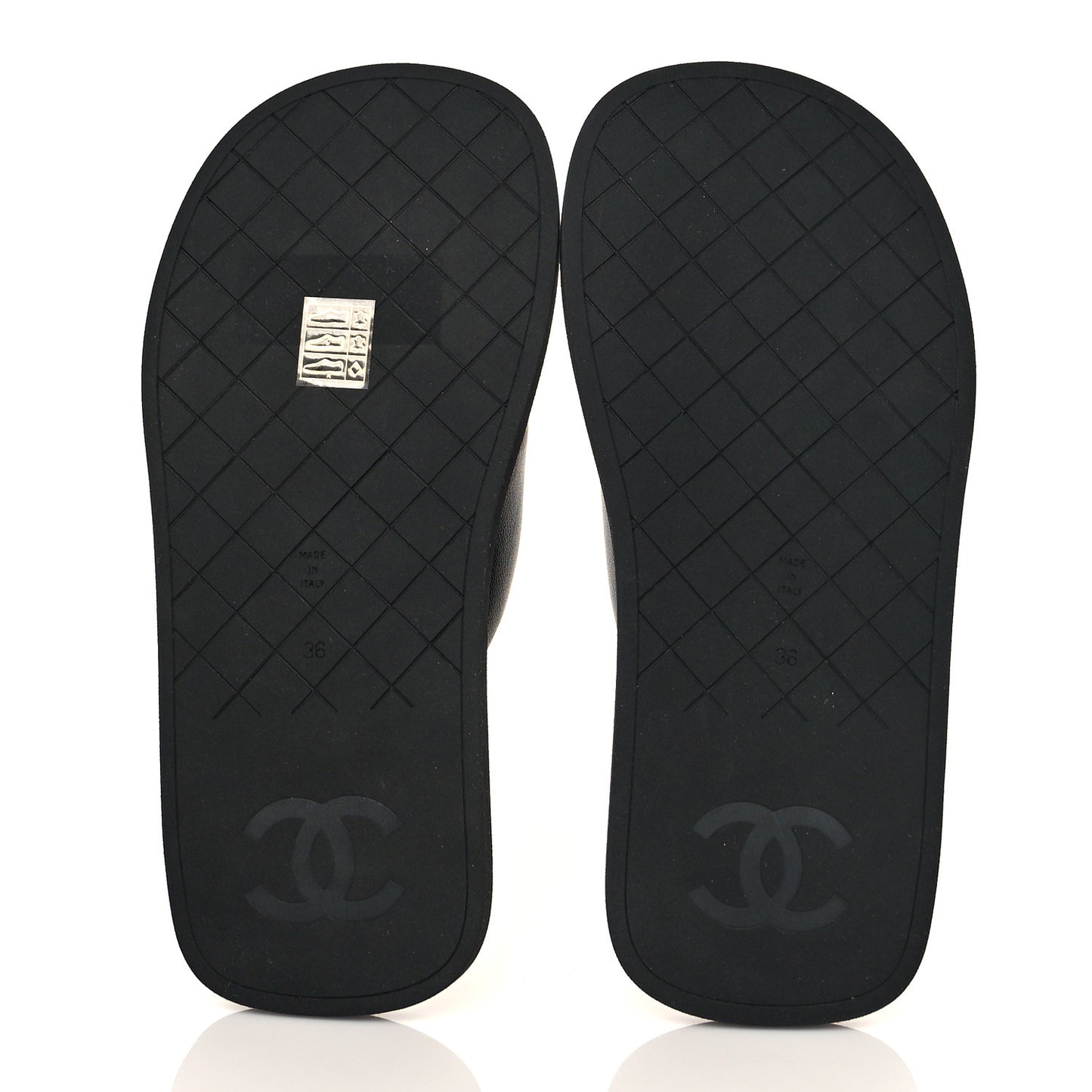 Lambskin Padded Pool Thong Sandals 36 Black