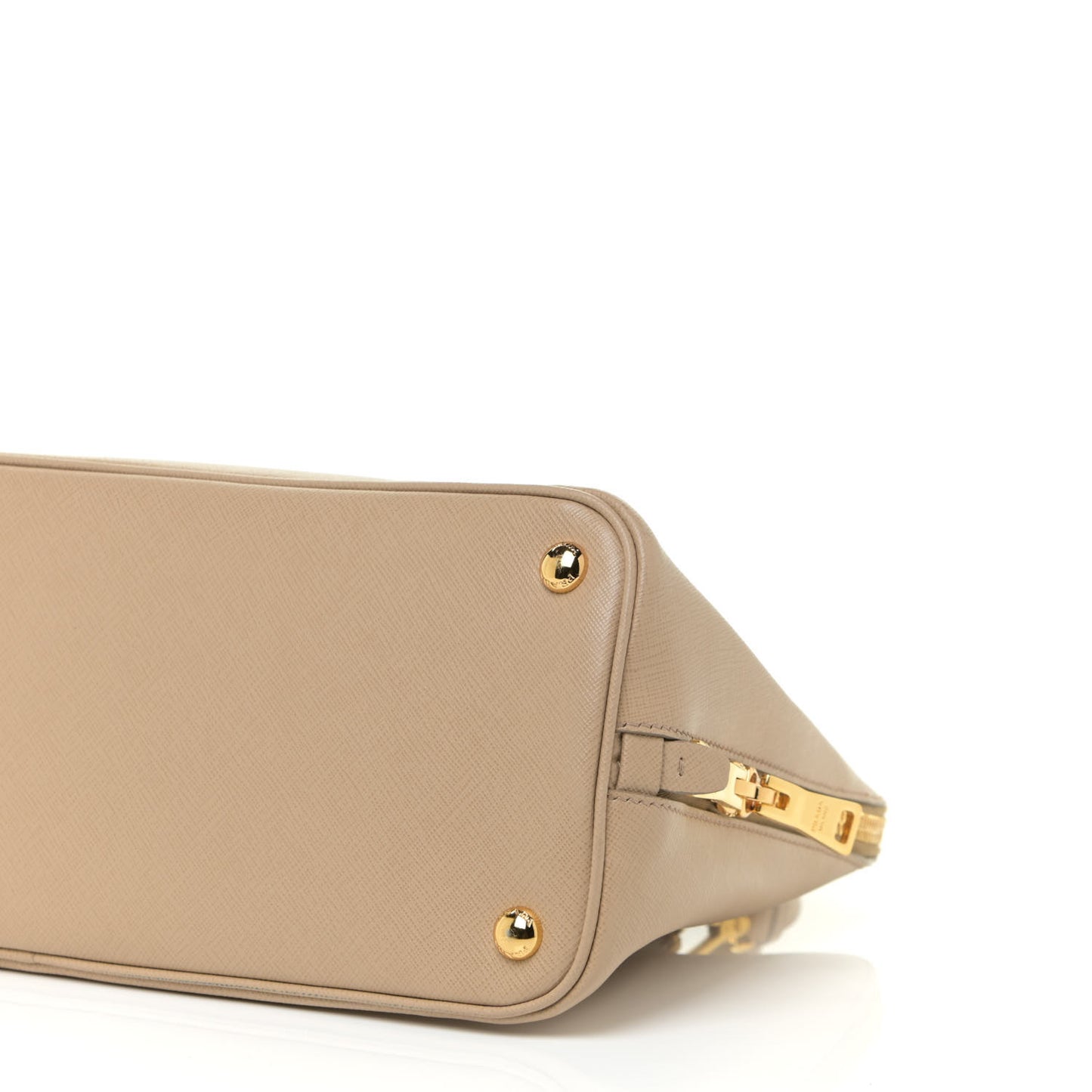 Saffiano Lux Medium Promenade Tote Sabbia