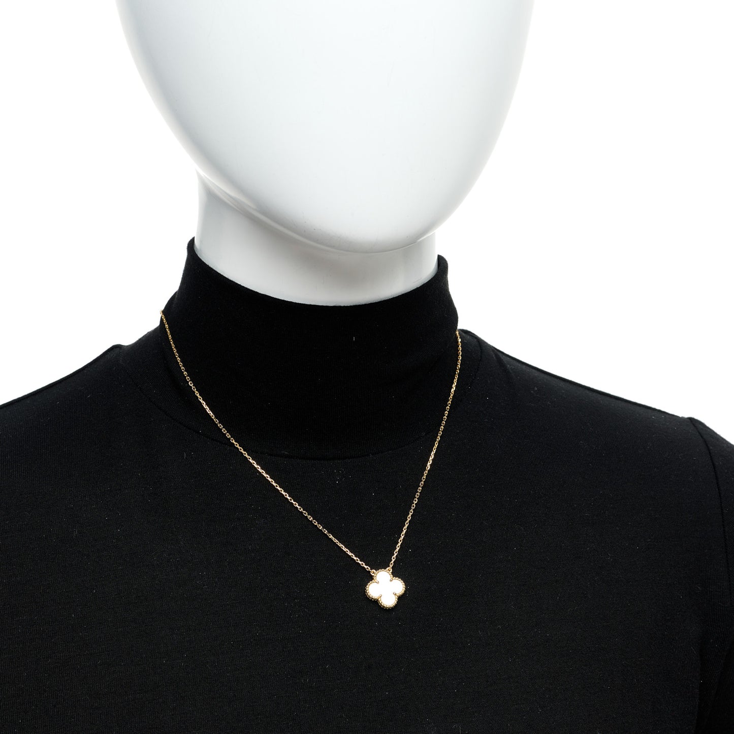 18K Yellow Gold Mother of Pearl Vintage Alhambra Pendant Necklace