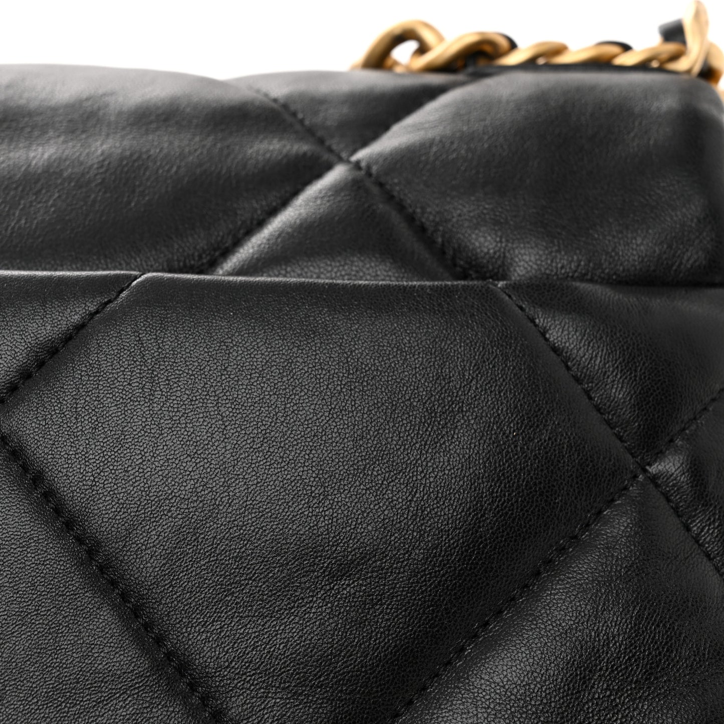 Lambskin Quilted Medium Chanel 19 Flap Black