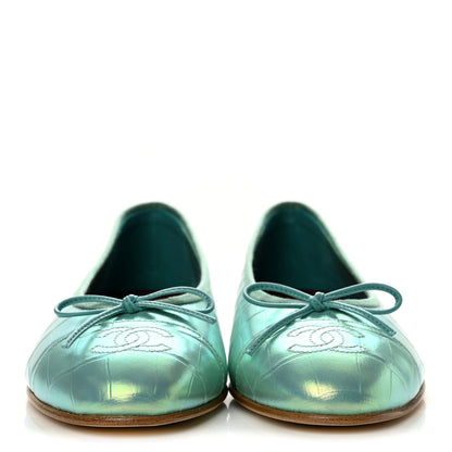 Chanel Iridescent Calfskin Crocodile Embossed Ballerina Flats 38.5 Green 3 of 10