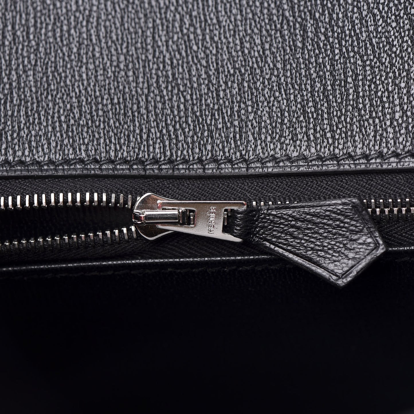 Shiny Niloticus Crocodile Birkin 25 Black