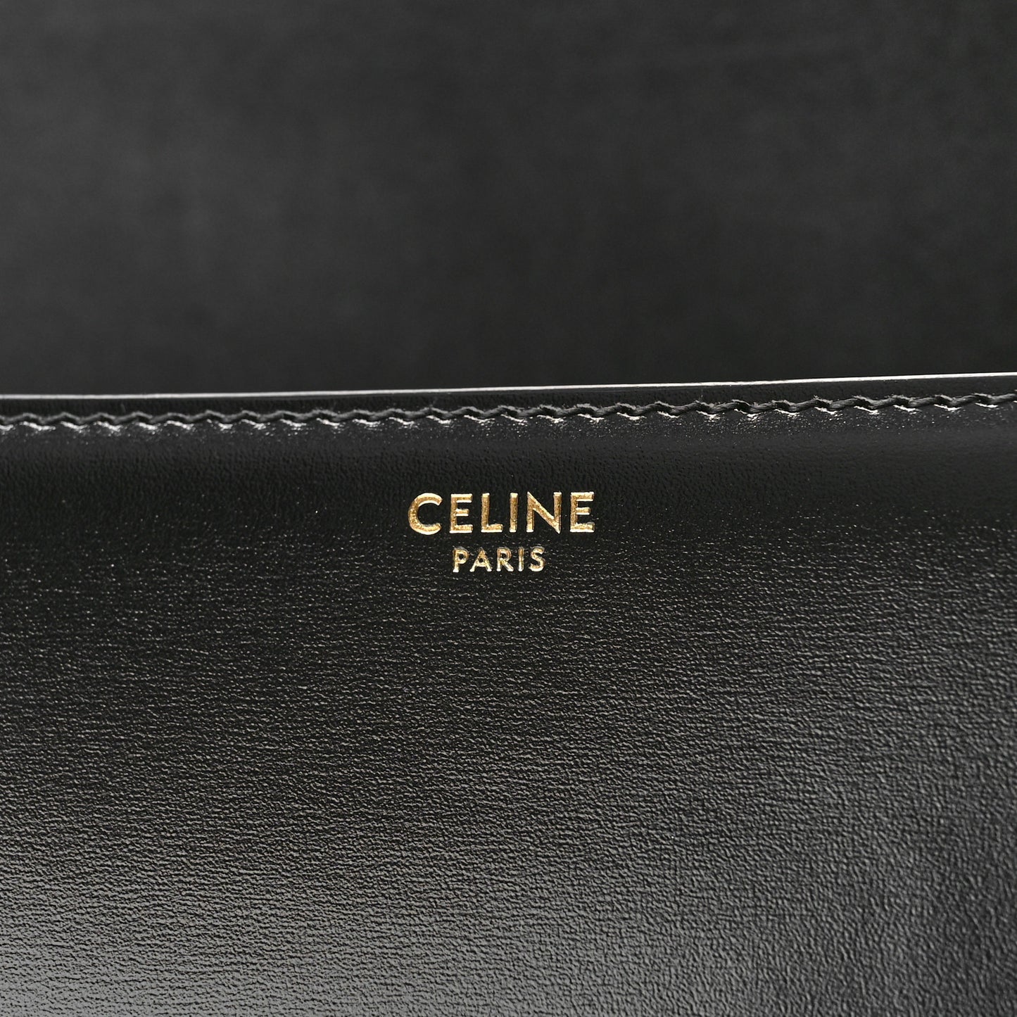 Shiny Calfskin Medium Triomphe Black