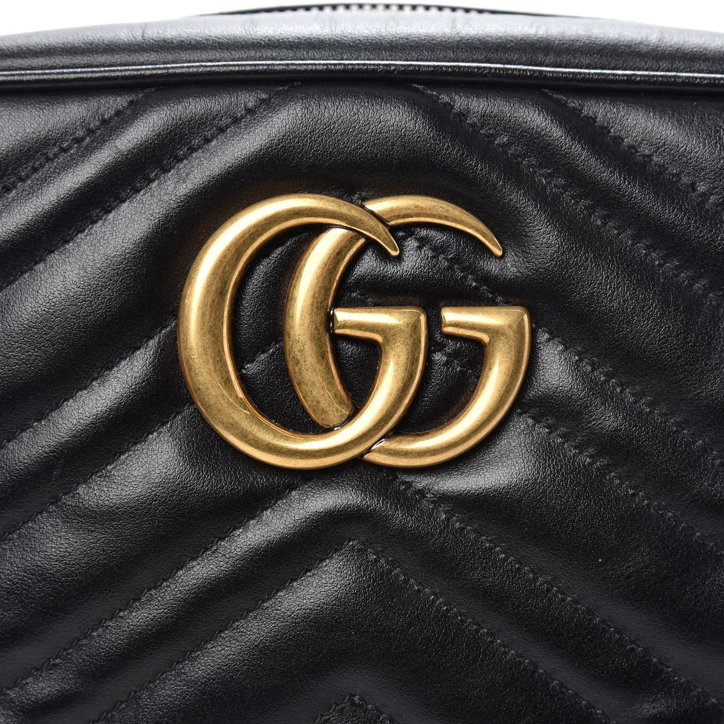 Calfskin Matelasse Small GG Marmont Chain Shoulder Bag Black