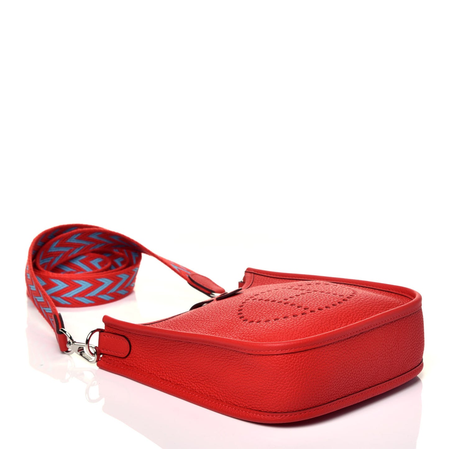 Taurillon Clemence Evelyne TPM Rouge De Coeur Bleu Du Nord