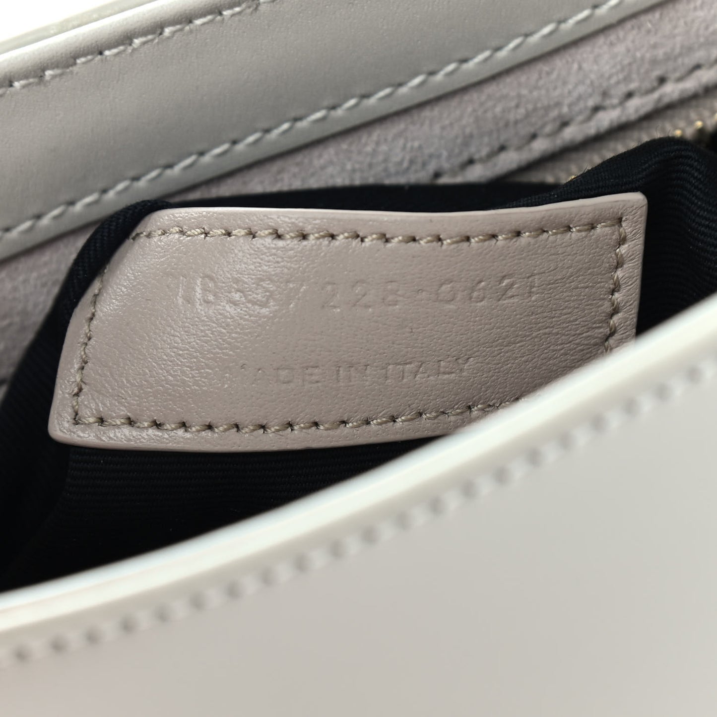 Smooth Calfskin Le 5 A 7 Hobo Blanc Vintage