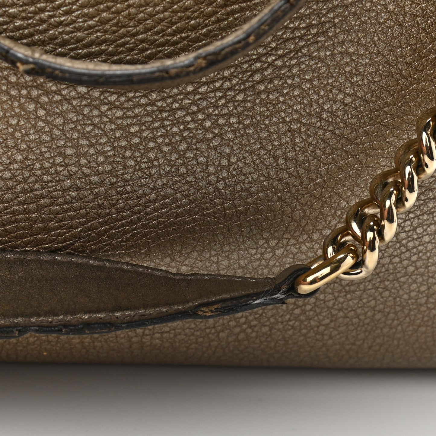 Metallic Pebbled Calfskin Medium Soho Chain Shoulder Bag Golden Beige